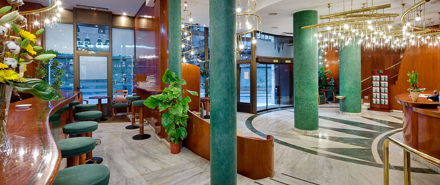 Gotico Hotel - Entrance Gotico Hotel - Entrance