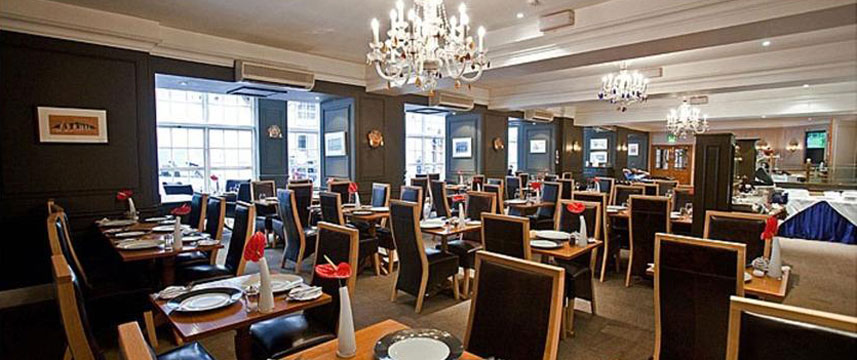 Grand Hotel - Restaurant Tables