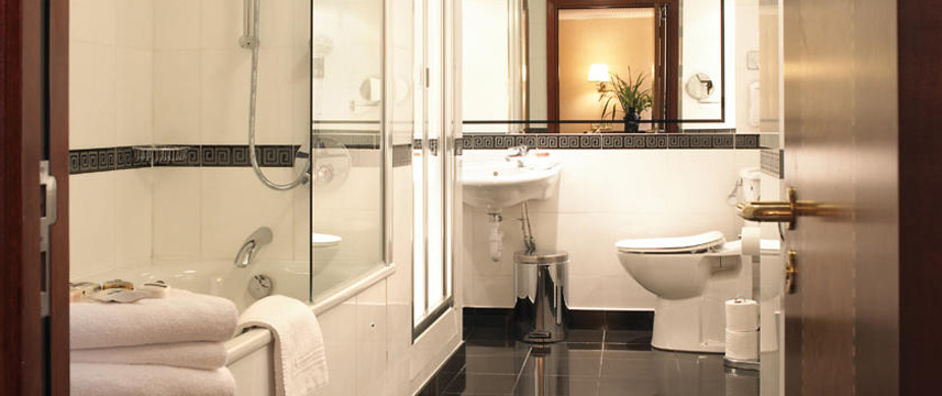 Grange Bracknell - Bathroom Grange Bracknell - Bathroom