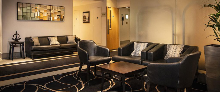 Great Cumberland Place - Lobby Seating Great Cumberland Place - Lobby Seating