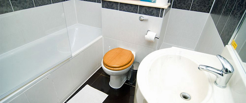 Gresham London - Bathroom Gresham London - Bathroom