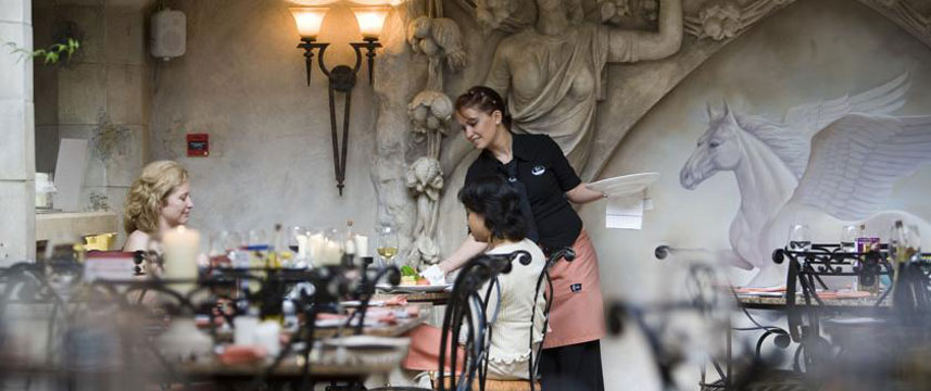 Grosvenor Pulford Hotel - Dining Grosvenor Pulford Hotel - Dining