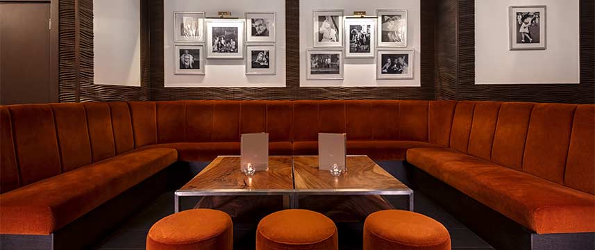 Guild Hotel Fitzrovia - Bar Seating Guild Hotel Fitzrovia - Bar Seating