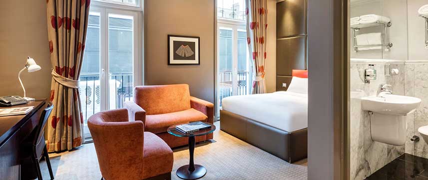 Guild Hotel Marble Arch - Premium Deluxe Room Guild Hotel Marble Arch - Premium Deluxe Room