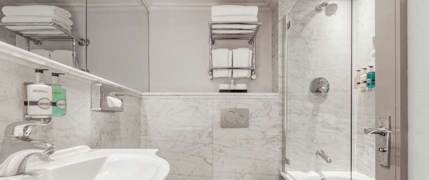 Guild Hotel Marble Arch - Suite Bathroom Guild Hotel Marble Arch - Suite Bathroom