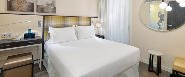 H10 Art Gallery - Basic Bedroom H10 Art Gallery - Basic Bedroom