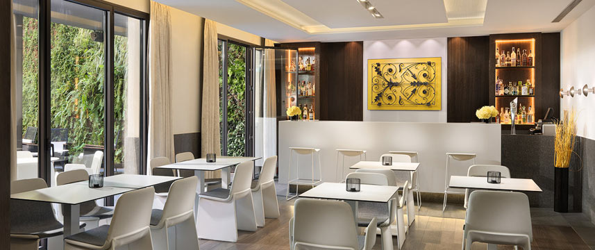 H10 Urquinaona Plaza - Bar Olivera H10 Urquinaona Plaza - Bar Olivera