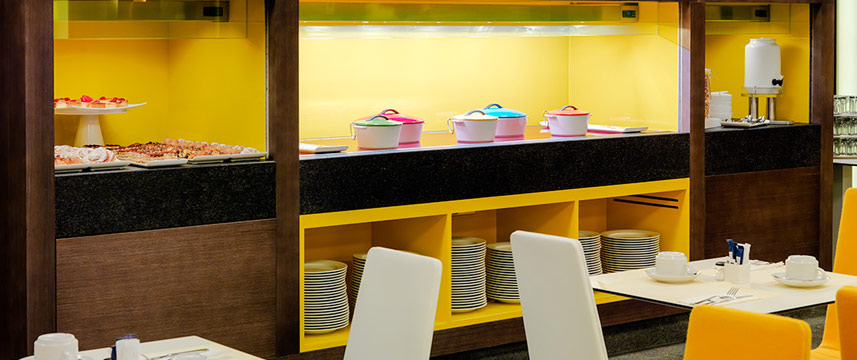 H10 Urquinaona Plaza - Breakfast Room H10 Urquinaona Plaza - Breakfast Room