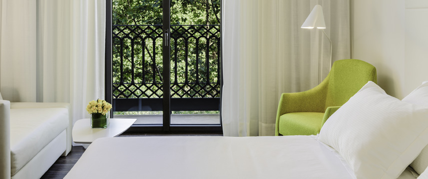 H10 Urquinaona Plaza - Double Room H10 Urquinaona Plaza - Double Room