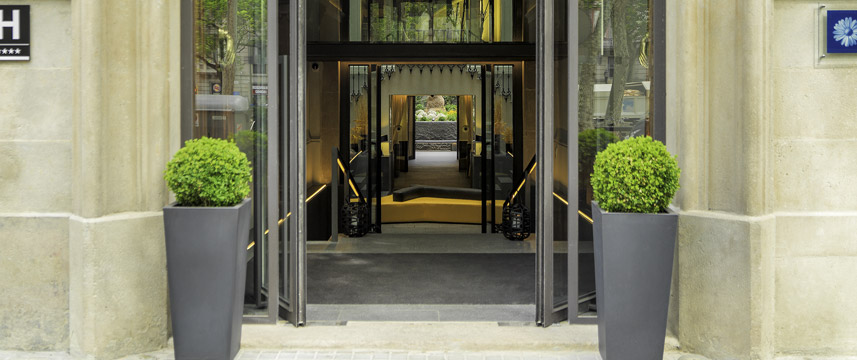 H10 Urquinaona Plaza - Entrance H10 Urquinaona Plaza - Entrance