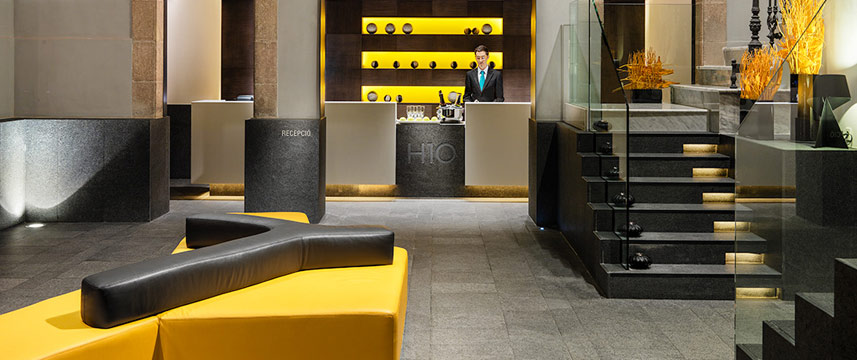 H10 Urquinaona Plaza - Lobby Area H10 Urquinaona Plaza - Lobby Area