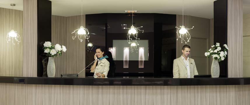 H10 White Suites - Reception