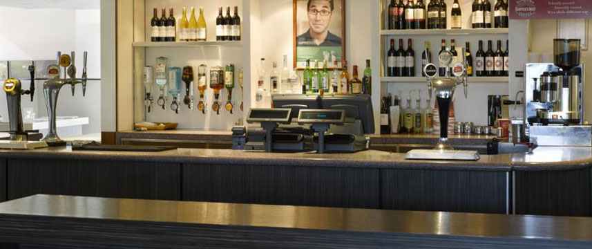 HI Brent Cross Bar HI Brent Cross Bar