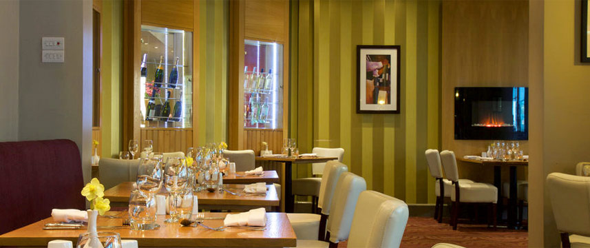 Hallmark Hotel Bournemouth West Cliff - Restaurant Hallmark Hotel Bournemouth West Cliff - Restaurant