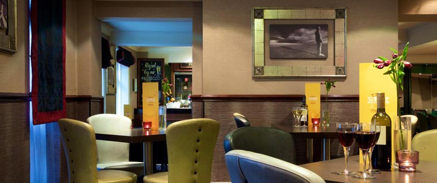 Hallmark Inn Liverpool - Lounge Hallmark Inn Liverpool - Lounge