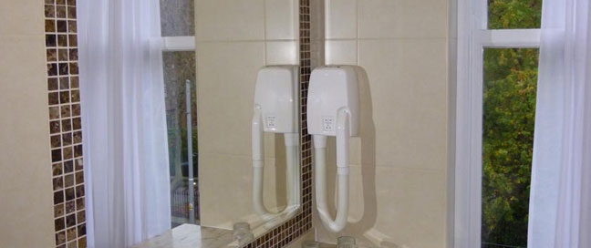 Harcourt Hotel - Bathroom Window