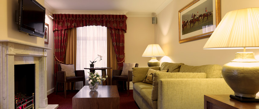 Haydock Park Hotel - Suite Lounge