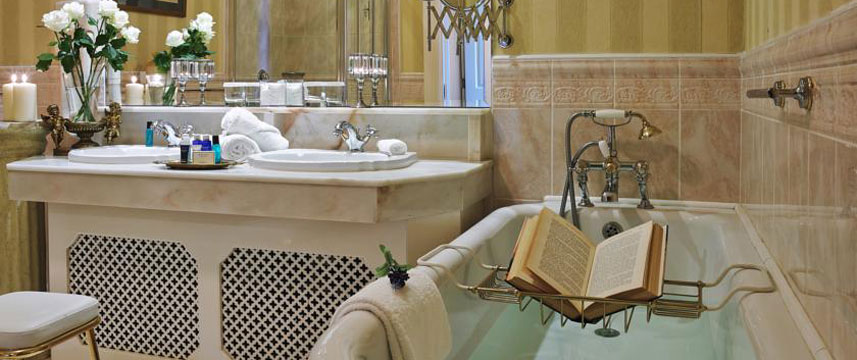 Hayfield Manor Hotel - Bathroom