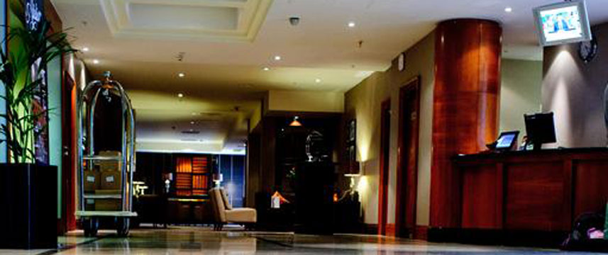 Hilton Bath City - Lobby