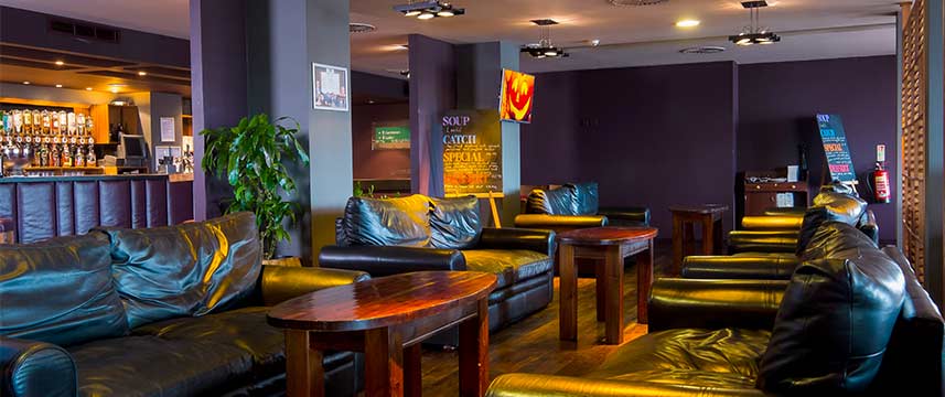 Holiday Inn Aberdeen West - Glentaner Lounge