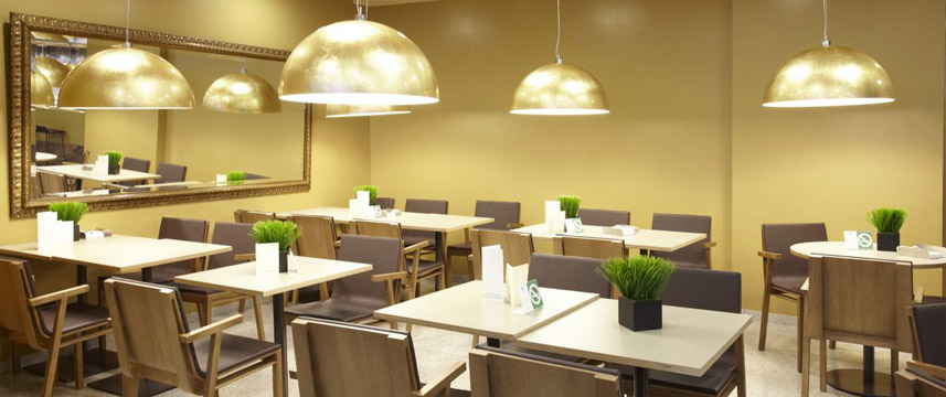 Holiday Inn Andorra - Restaurant Tables