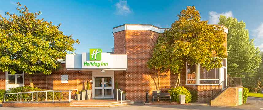 Holiday Inn Basingstoke - Entrance