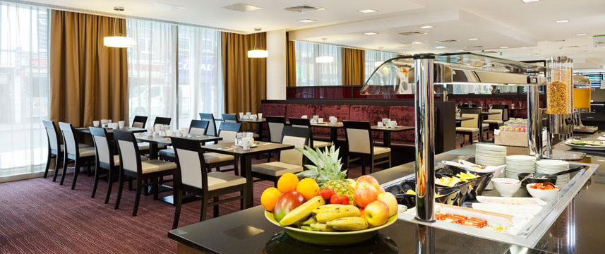 Holiday Inn Commercial Road - Traders Restaurant Holiday Inn Commercial Road - Traders Restaurant