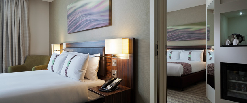 Holiday Inn Commercial Wheelchair accessible Holiday Inn Commercial Wheelchair accessible