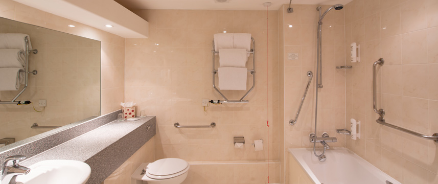 Holiday Inn Coventry South - Bathroom Holiday Inn Coventry South - Bathroom