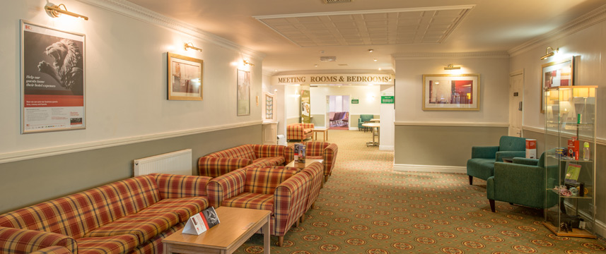 Holiday Inn Coventry South - Seating Holiday Inn Coventry South - Seating