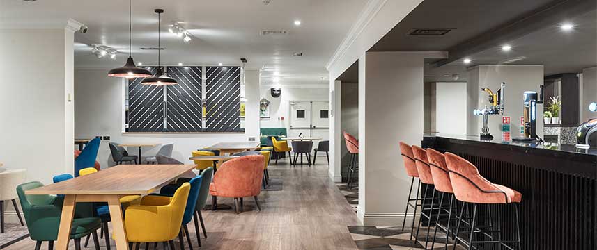 Holiday Inn Derby Nottingham Bar Area Holiday Inn Derby Nottingham Bar Area