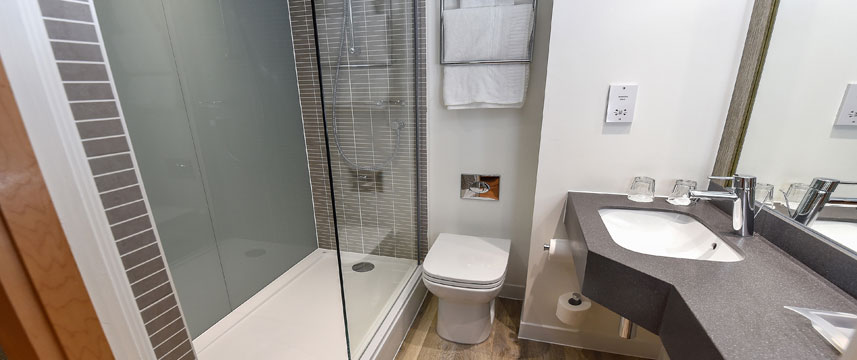 Holiday Inn Derby Nottingham Bathroom Holiday Inn Derby Nottingham Bathroom