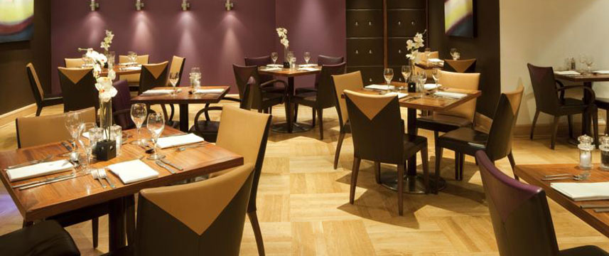 Holiday Inn Eastleigh - Restaurant Holiday Inn Eastleigh - Restaurant