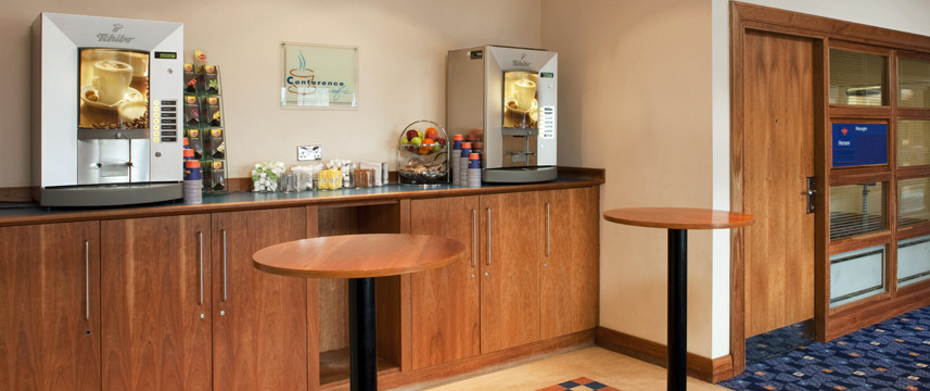 Holiday Inn Elstree - Breakfast Room