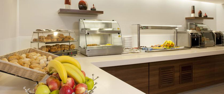 Holiday Inn Express Bristol North - Breakfast Buffet Holiday Inn Express Bristol North - Breakfast Buffet