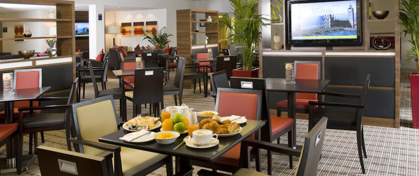 Holiday Inn Express Bristol North - Dining Room Holiday Inn Express Bristol North - Dining Room