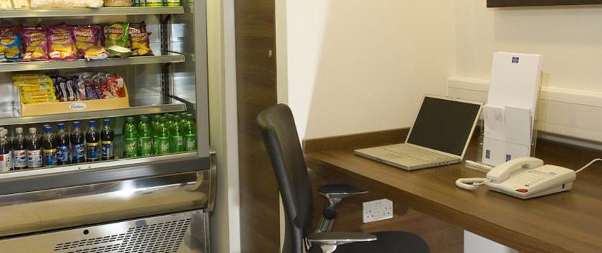 Holiday Inn Express Bristol North - Work Area Holiday Inn Express Bristol North - Work Area