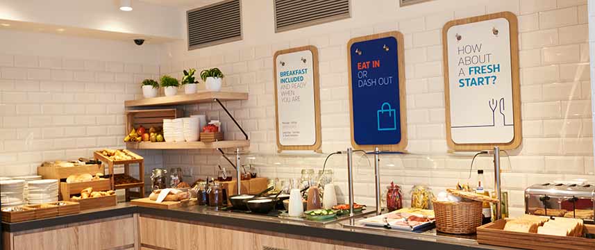 Holiday Inn Express Brussels Grand Place - Breakfast Buffet Holiday Inn Express Brussels Grand Place - Breakfast Buffet