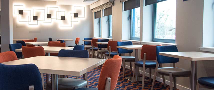 Holiday Inn Express Dunfermline - Dining Area