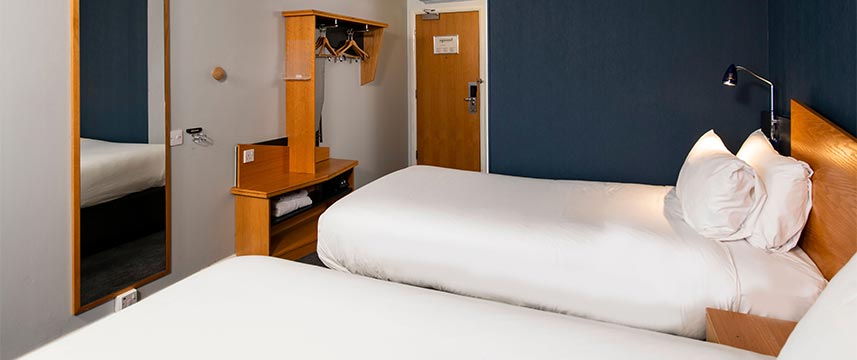 Holiday Inn Express Exeter East - Twin Room