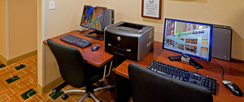 Holiday Inn Express Fifth Avenue - Business Centre Holiday Inn Express Fifth Avenue - Business Centre