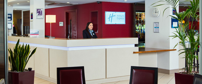 Holiday Inn Express Glasgow Airport - Reception
