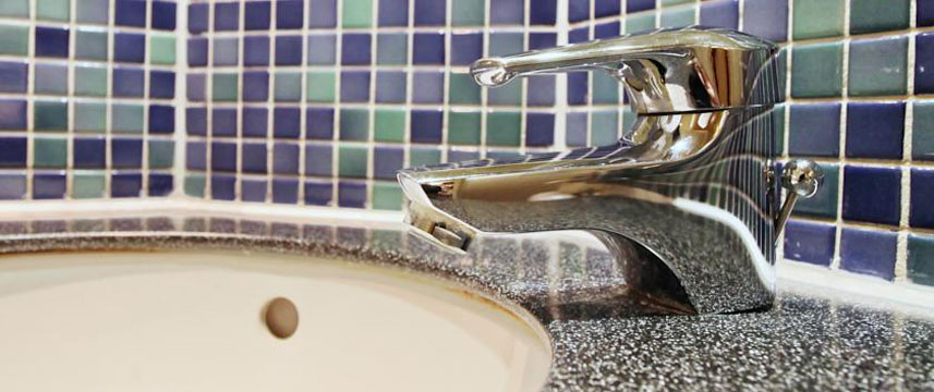 Holiday Inn Express Golders Green - Bathroom