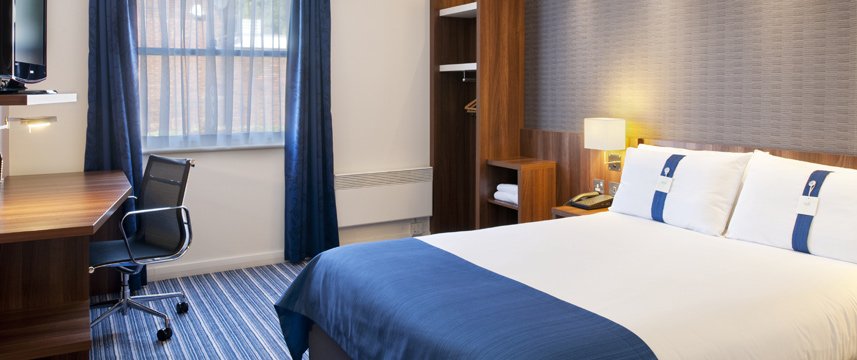 Holiday Inn Express Leeds East - Bedroom