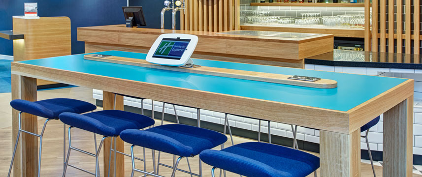 Holiday Inn Express London Ealing - Business Area Holiday Inn Express London Ealing - Business Area