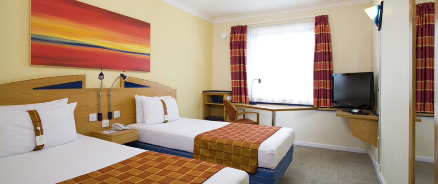 Holiday Inn Express Luton Airport - Twin