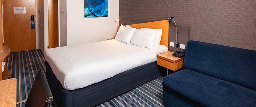 Holiday Inn Express Northampton South - Double Sofabed Holiday Inn Express Northampton South - Double Sofabed
