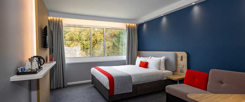 Holiday Inn Express Norwich - Double Room Holiday Inn Express Norwich - Double Room