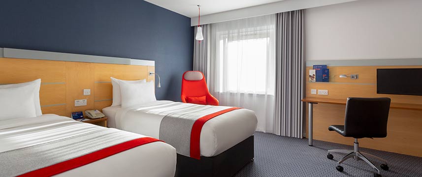Holiday Inn Express Redditch Twin Room Holiday Inn Express Redditch Twin Room