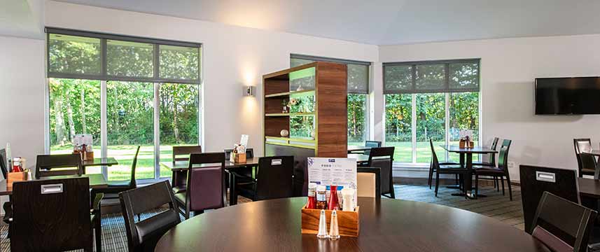 Holiday Inn Express Stirling - Dining Holiday Inn Express Stirling - Dining